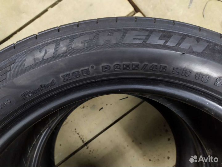 Michelin MX4 255/45 R18