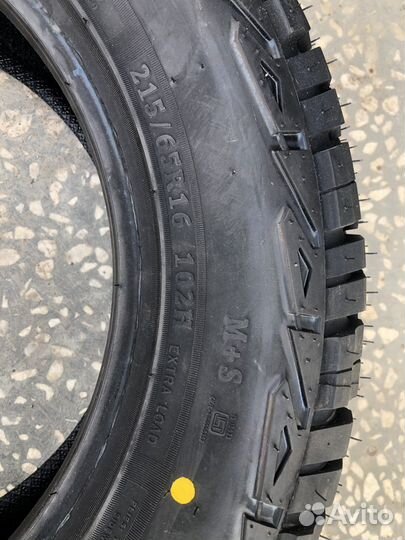 Comforser CF1100 215/65 R16