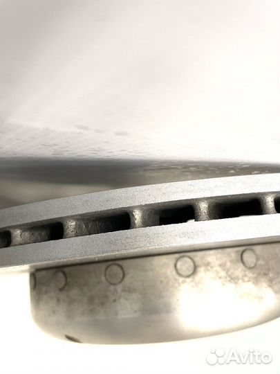 Тормозной диск bmw g30 g20 g01 g02 g11 2022г