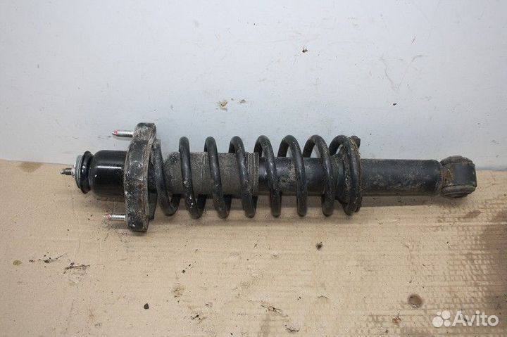 Амортизатор задний правый Mitsubishi Outlander GF 2012