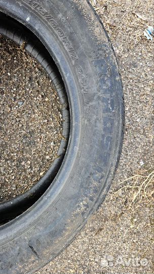 Roadstone Classe Premiere 215/60 R17 96H