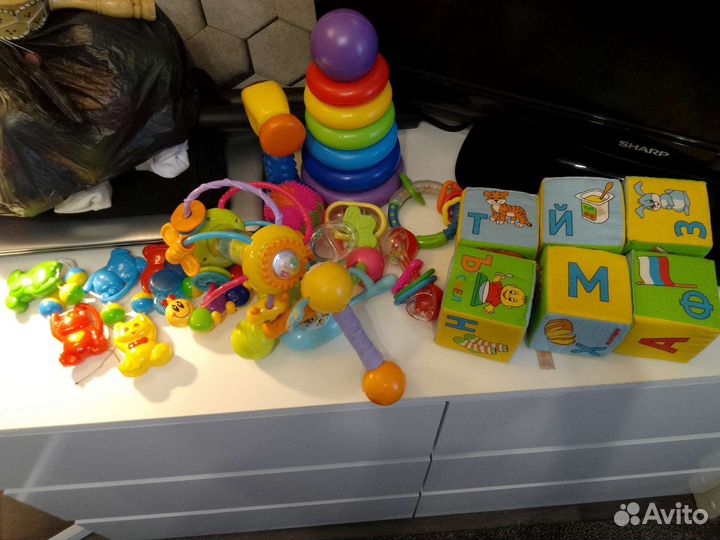 Развивающие игрушки