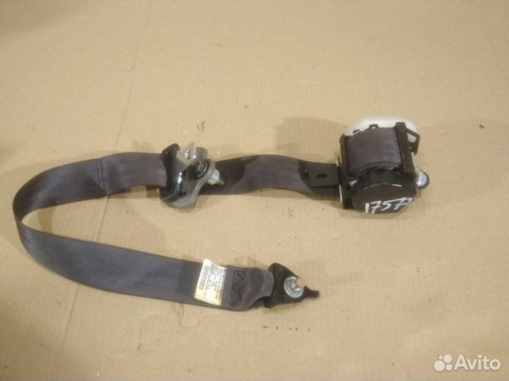 Ремень безопасности задний левый Honda Pilot II