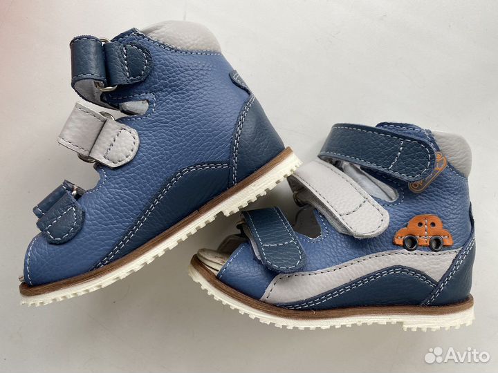 Ортопедические сандалии