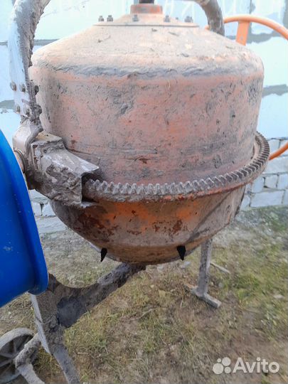 Бетономешалка бу