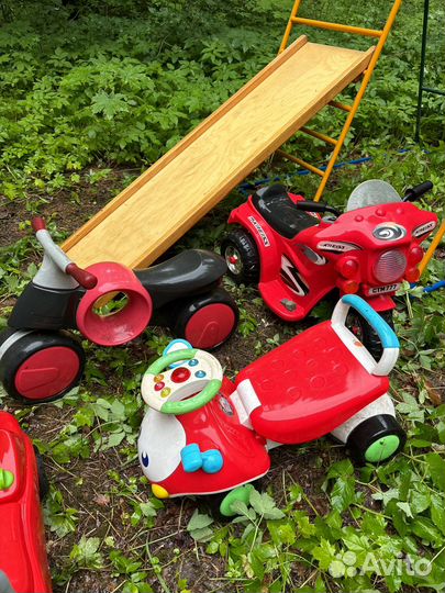 Детский транспорт, спортивный центр, стул