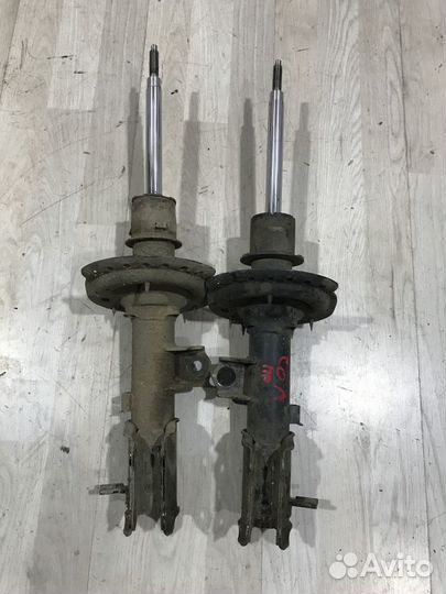 Амортизатор стойка перед Hyundai solaris