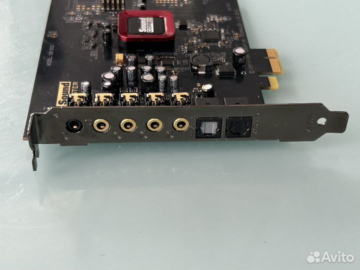 Звуковая карта Creative Sound blaster z