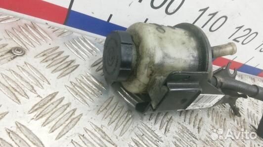 Бачок гу nissan navara D40 (80T02NO01)