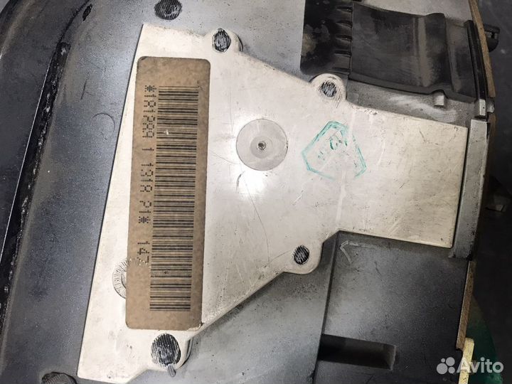 Mercedes benz w124 панель приборов 1244401747