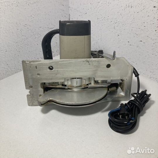 Дисковая пила Интерскол дп-210/1900М