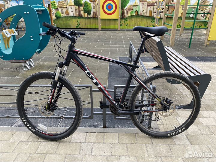 Велосипед GT avalanche 4.0