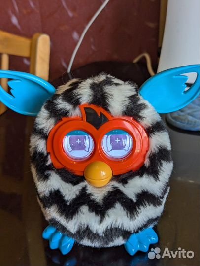 Игрушка Furby Boom