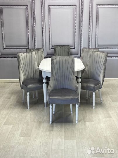Стол и стулья от производителя. В наличии