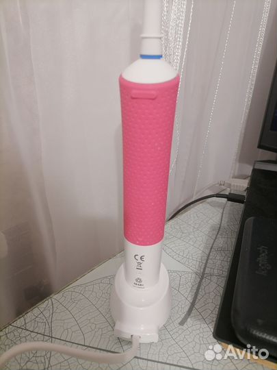 Зубная щетка oral b pro