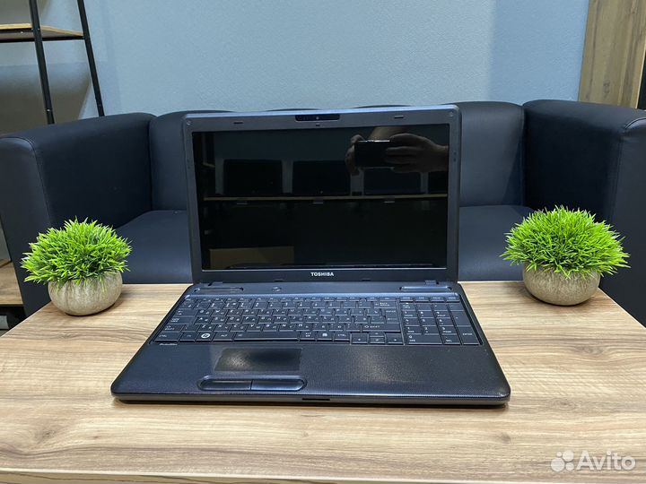 Toshiba на core i5 6gb 256gb SSD с новым АКБ