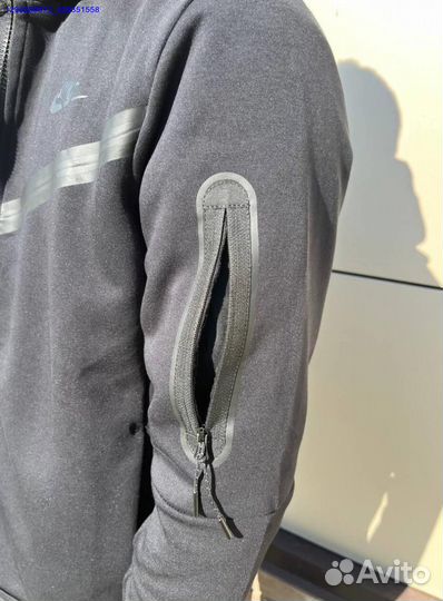 Nike Tech чёрная Зипка (Арт.95599)