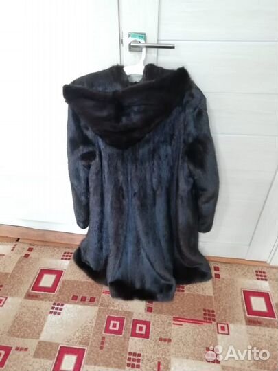 Продам норковую шубу