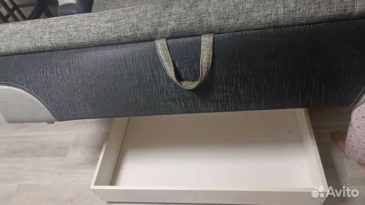 Диван прямой раскладной бу