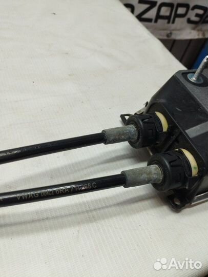 Тросы кпп Skoda Rapid CWV 2018