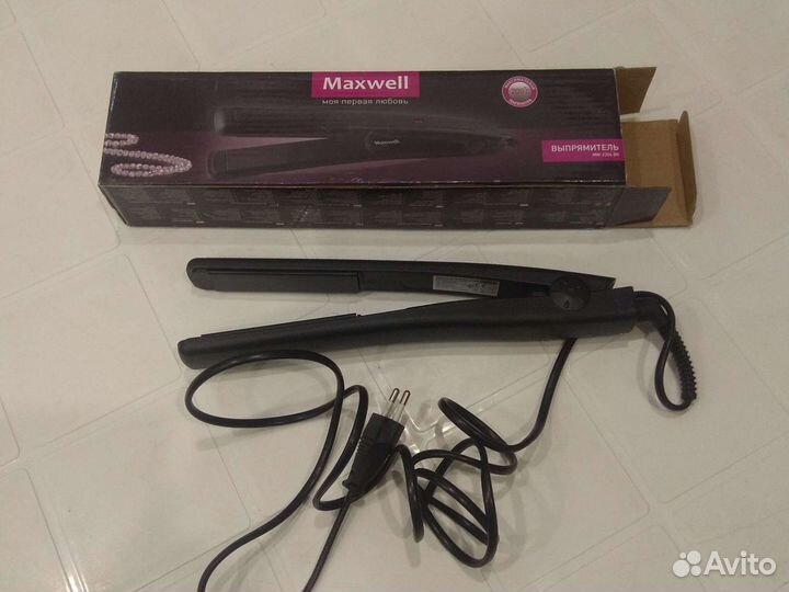 Выпрямитель для волос новый