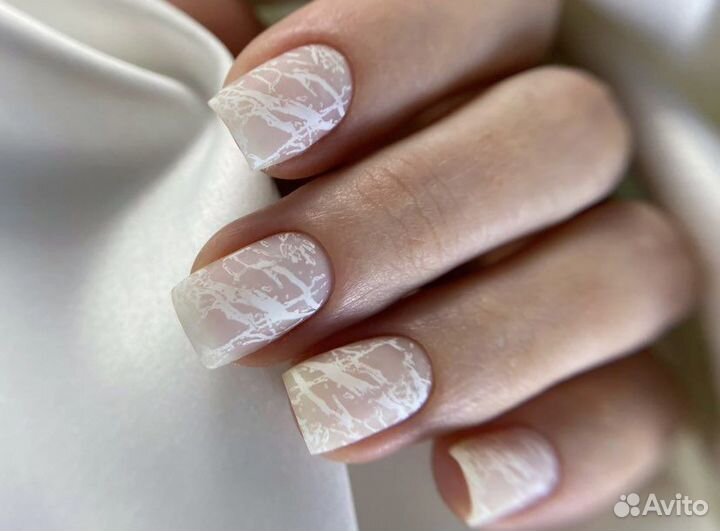 Мастер маникюра