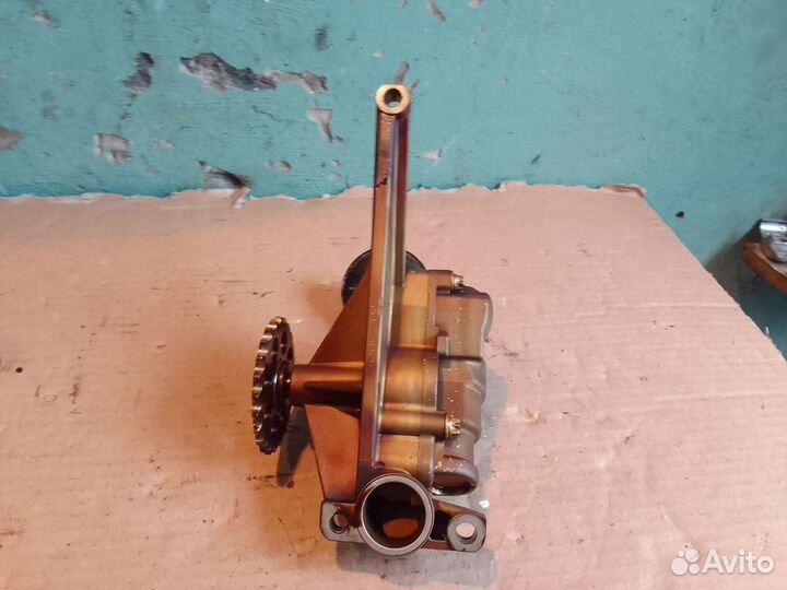 Насос масленый 2.4 Mercedes W202 M112