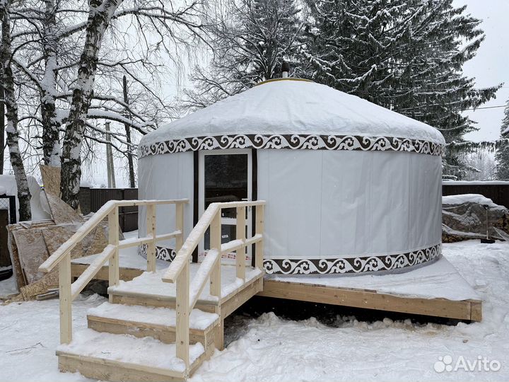 Шатер для глэмпинга