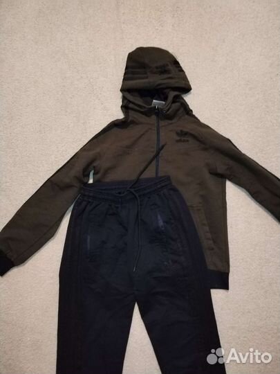 Костюм спортивный 11-12 лет