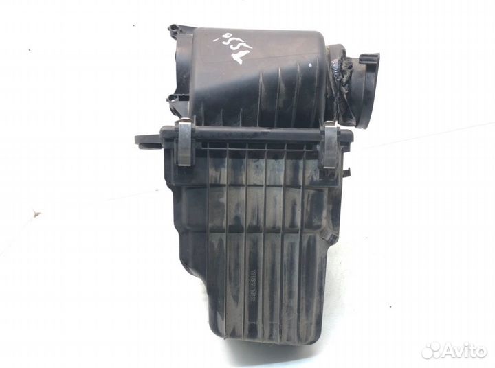 Корпус воздушного фильтра Volkswagen Touareg 4.2 I