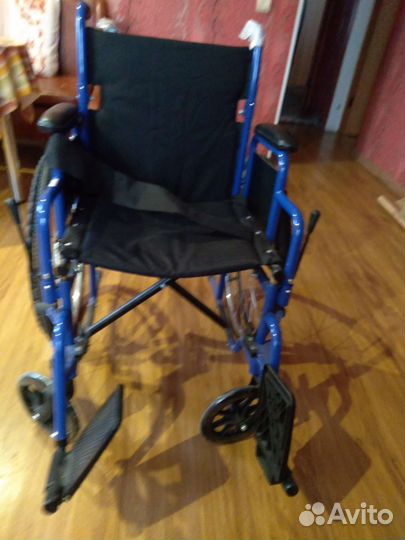 Инвалидная коляска
