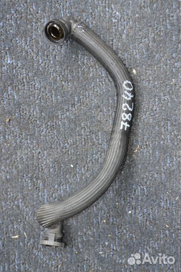 Патрубок вентиляции картерных газов