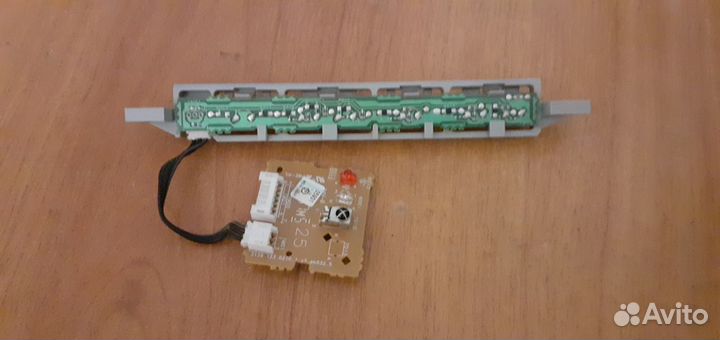 Комплектующие на телевизор philips 42pfl7682d/12