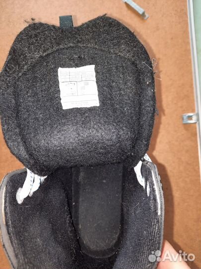 Коньки хоккейные 