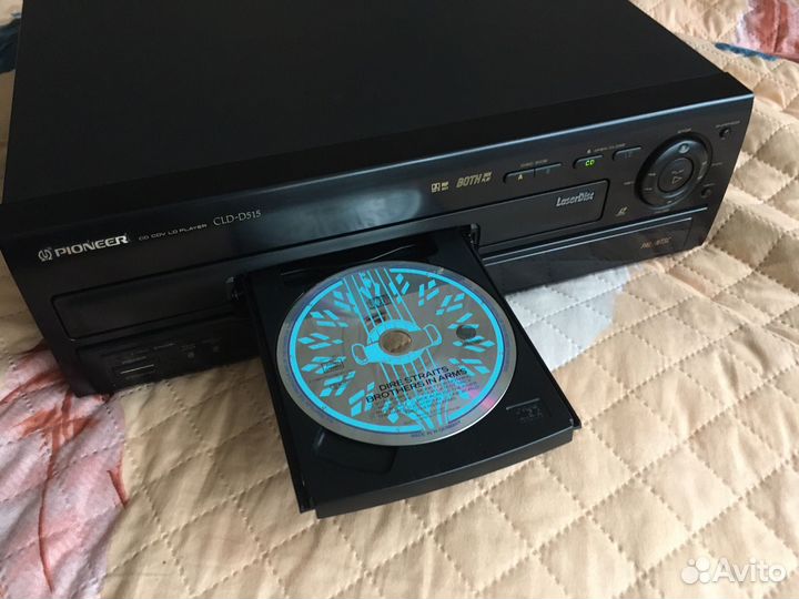 Проигрыватель LD и DVD