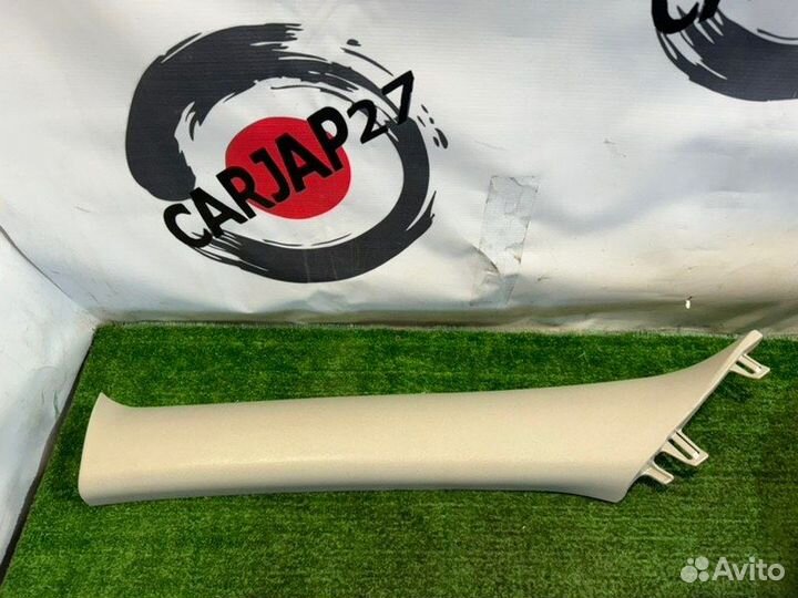 Обшивка стойки кузова передняя левая Nissan