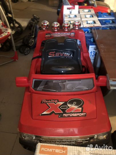 Детский электромобиль