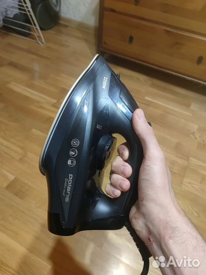 Утюг Polaris PIR 2280K Golden Rush