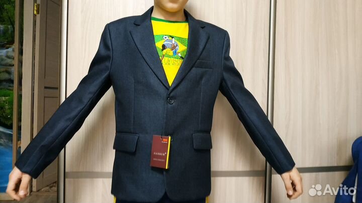Школьный пиджак