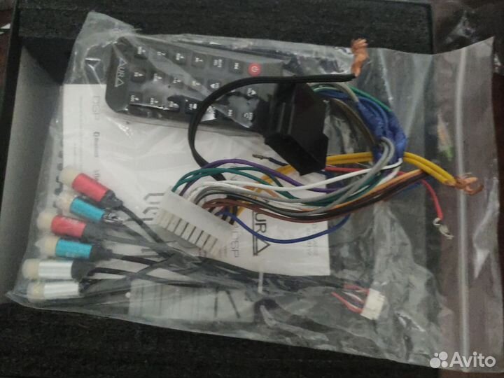 Магнитола aura venom