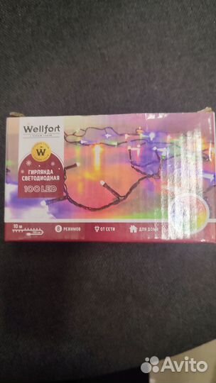 Старые часы в коробке