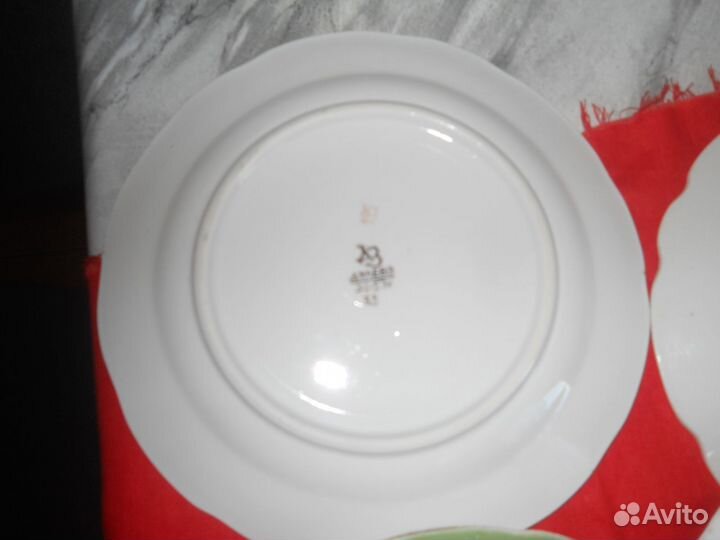 Набор старинных тарелок 8 штук в Колпино