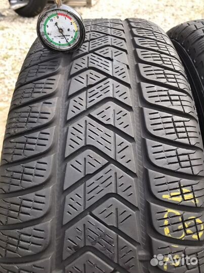 Pirelli Scorpion Winter 225/65 R17 106H