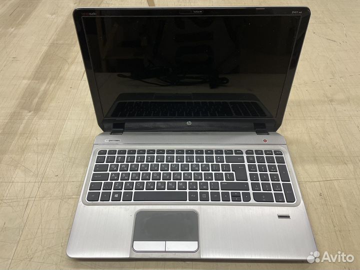 Ноутбук HP Envy m6