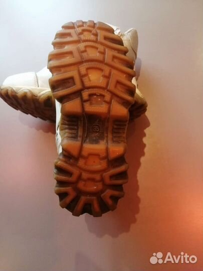 Кроссовки для девочки