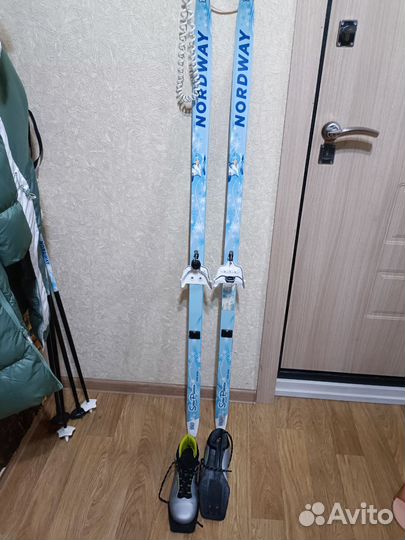 Беговые лыжи