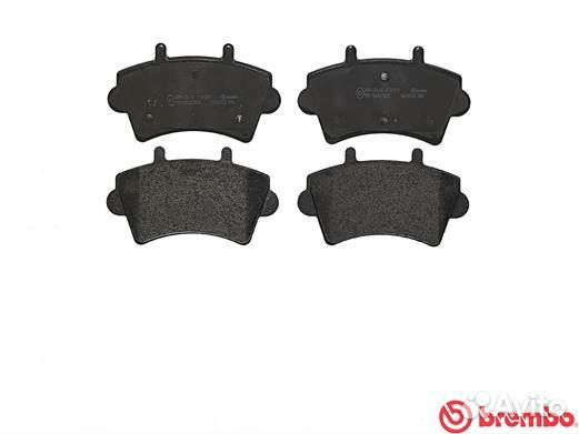 Колодки тормозные дисковые передние brembo P 59 039