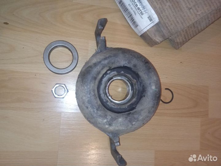 Подвесной подшипник ford ranger,mazda bt50