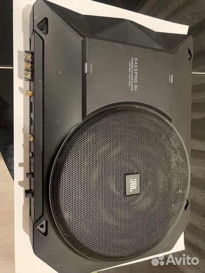 Активный сабвуфер jbl basspro sl