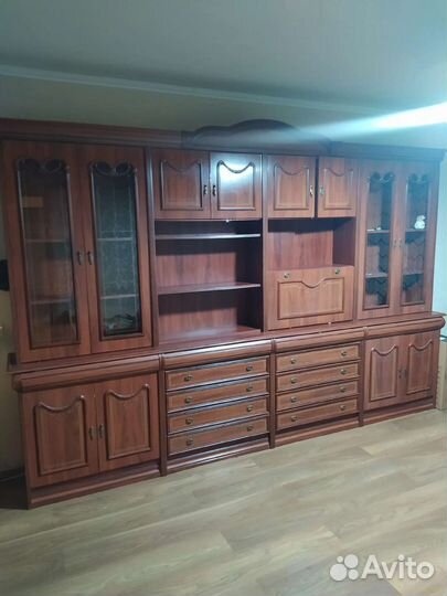 Стенка в гостиную бу